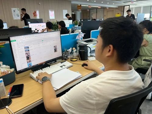 36國(guó)語(yǔ)言 零門檻 溝通 義烏國(guó)際商貿(mào)城3萬(wàn)商戶開啟ai貿(mào)易新時(shí)代